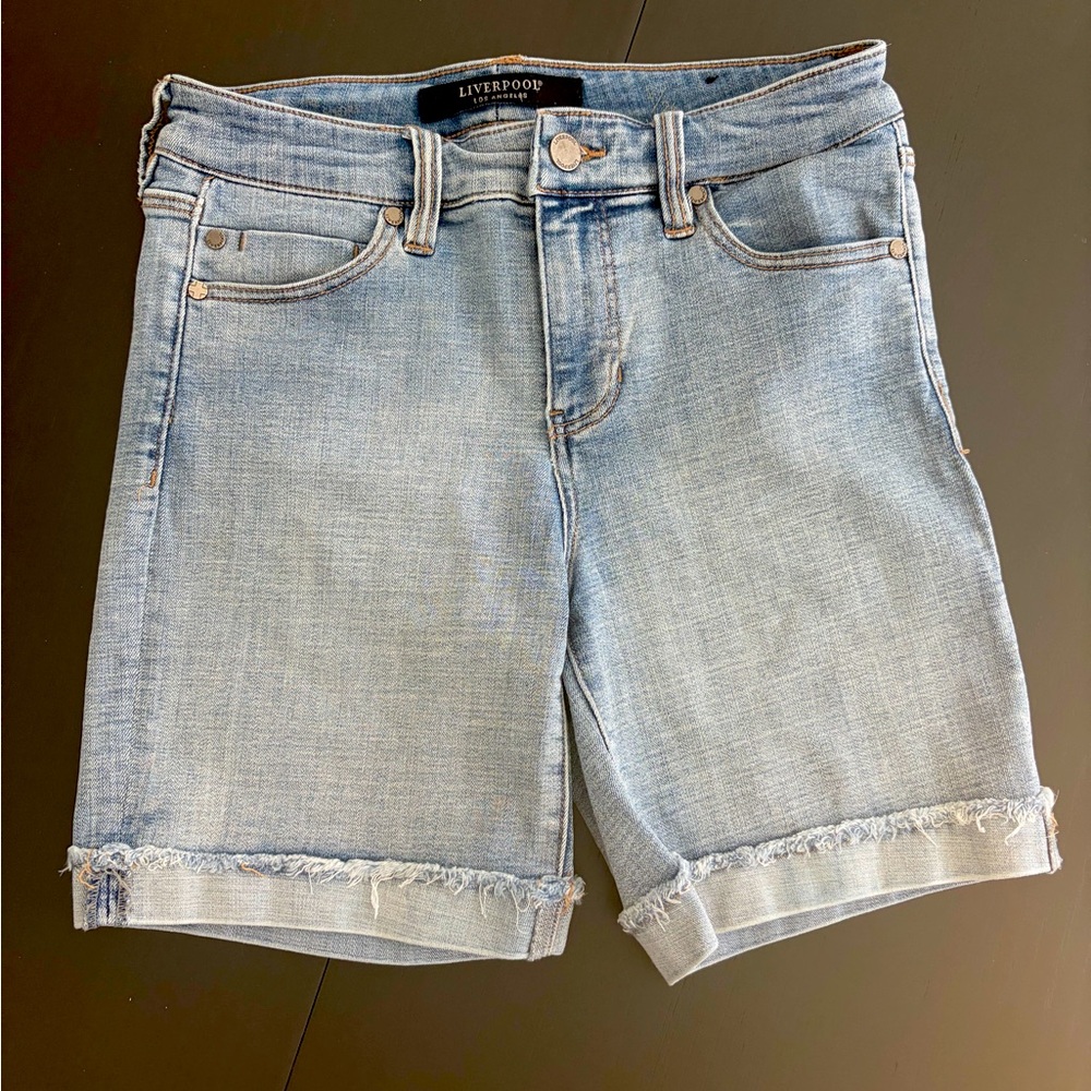 Liverpool Los Angeles shorts